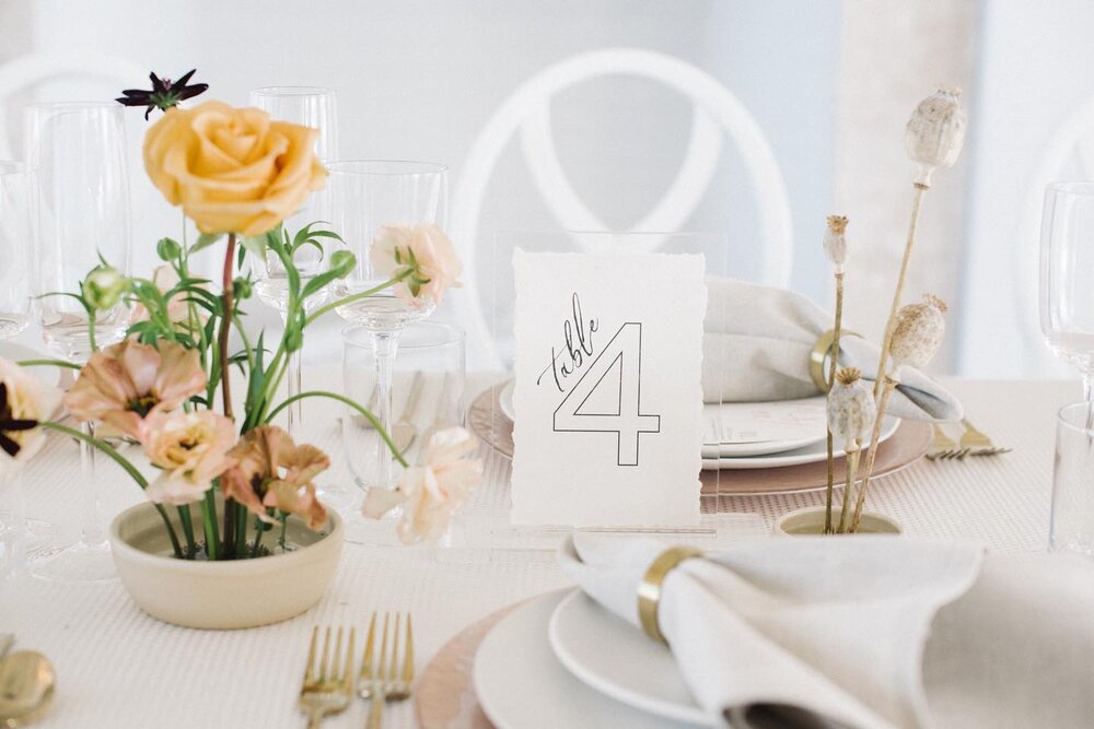 Sharing this flirty little tablescape for Friday 💁🏻&zwj;♀️ happy weekend, friends!
.
.
.
⠀⠀⠀⠀⠀⠀⠀⠀⠀
The Vendor Team:
Planner: Urban Soiree  @urban_soiree
Photography: Shannon Grant  @theshannongrant
Florist: Twig + Briar  @twigandbriar
Custom Paper  The Paper Perfectionist  @thepaperperfectionist 
Lounge: Ryan Designs  @ryandesignsri
Rentals: Party Rental Ltd. 
Venue: Belle Mer  @longwoodvenues